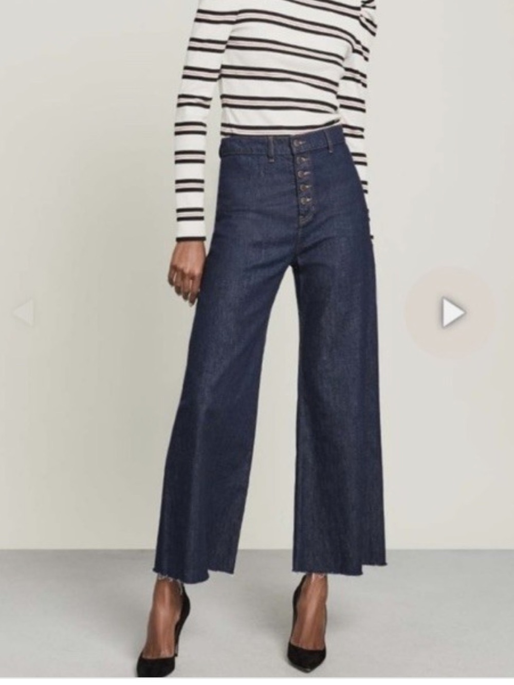 Veronica Beard Grant Wide Leg Raw Hem Jeans in Indigo